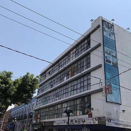 Hotel June プエブラ エクステリア 写真